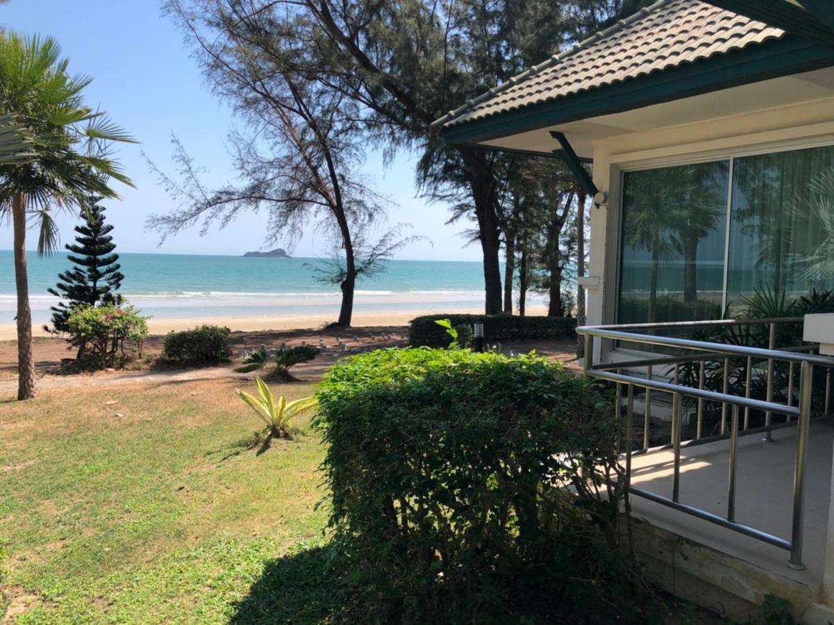 Seapine Beach Golf And Resort Hua Hin Ban Khao Takiap Екстериор снимка