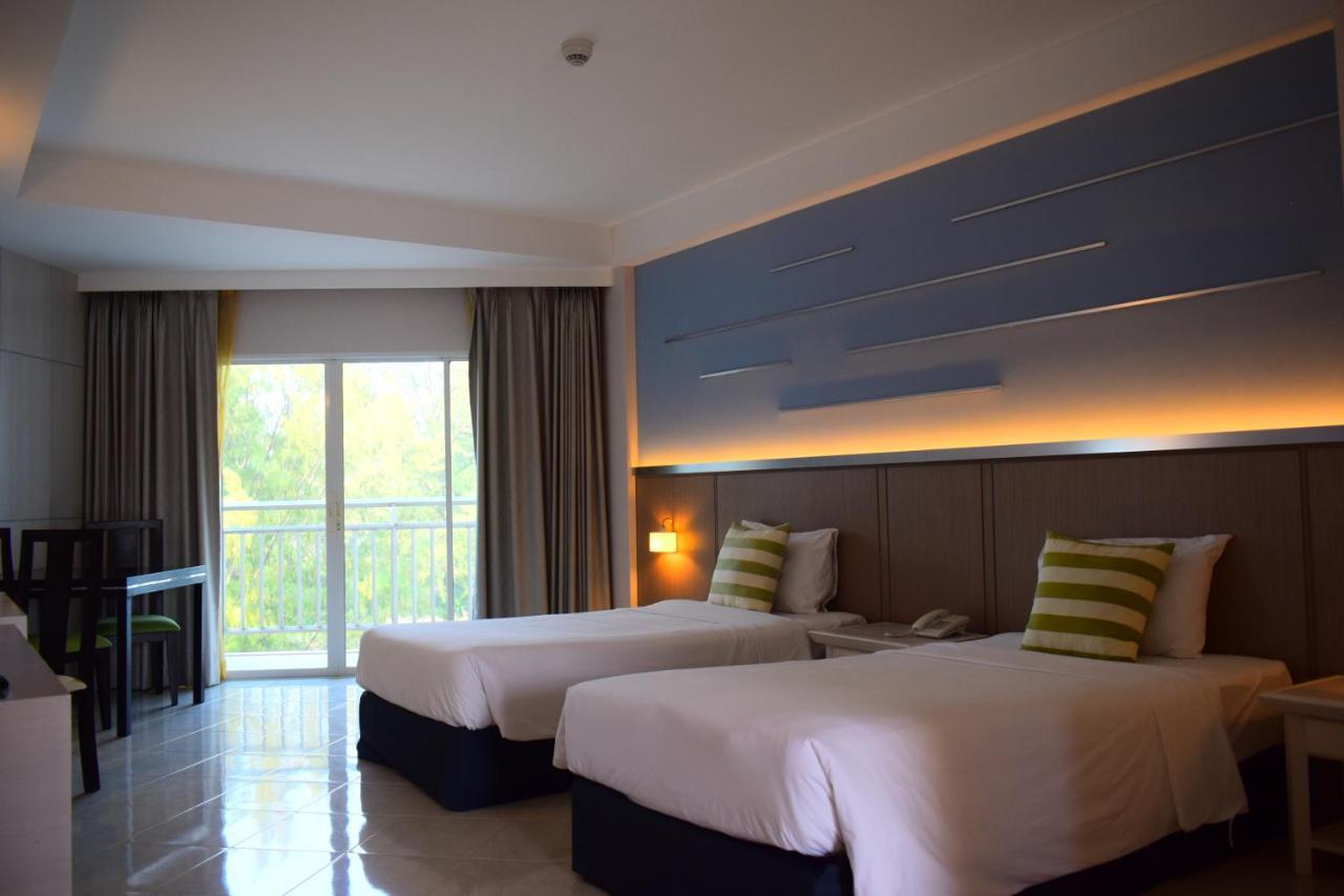 Seapine Beach Golf And Resort Hua Hin Ban Khao Takiap Екстериор снимка